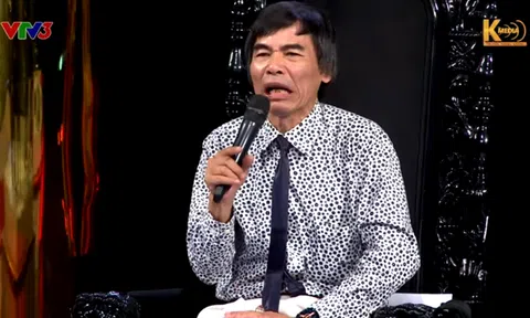 Tiến sĩ Lê Thẩm Dương: "Ở góc độ kinh doanh, đi trễ là thứ tham nhũng hàng đầu"