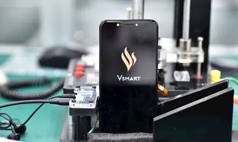 Vingroup nói gì về tin đồn điện thoại Vsmart xuất xứ Trung Quốc?