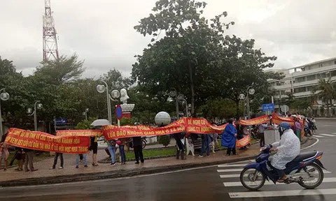 Siêu lừa xuất hiện, bí mật của CBRE bị 'bóc mẽ'