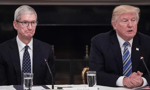 Tổng thống Trump đề nghị Apple sản xuất iPhone tại Mỹ