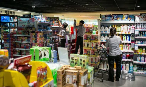 Chân dung chuỗi bán lẻ Watson mới đổ bộ Việt Nam: Lịch sử hơn 175 năm, bán 10 đồng lãi 2 đồng, kinh doanh hiệu quả tới mức Amazon cũng phải ghen tị