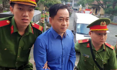 Bảo bối bất ngờ giúp Vũ 'nhôm' gom đất vàng Đà Nẵng giá bèo