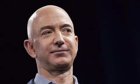 Bất ngờ ly hôn vợ, tài sản của tỷ phú giàu nhất thế giới sẽ ra sao?