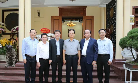 Bộ trưởng, Chủ nhiệm VPCP chúc Tết nguyên lãnh đạo Đảng, Nhà nước