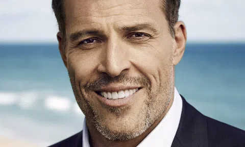 12 bài học kinh doanh từ tỷ phú tự thân Tony Robbins