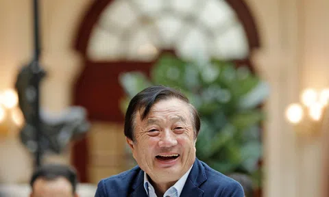 Cha đẻ Huawei xuất hiện sau thời gian dài ẩn mình