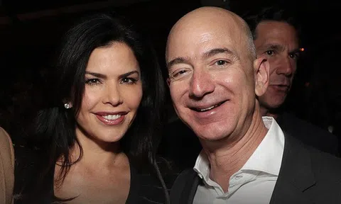 Sinh nhật "khó quên" của Jeff Bezos: 3 ngày trước tuổi 55, tỷ phú mất những thứ còn giá trị hơn cả khối tài sản 137 tỷ đô
