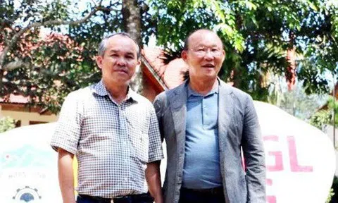 Bầu Đức: “Phải gia hạn sớm với ông Park nhưng tôi không có quyền”