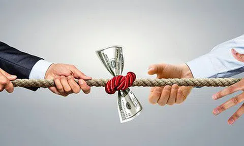 "Bậc thầy huấn luyện CEO" Tony Robbins mách bạn bí quyết đơn giản nhưng tối ưu để đàm phán vấn đề tăng lương