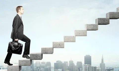 Người thành công làm gì khi họ phải đối mặt với những người họ không ưa ?