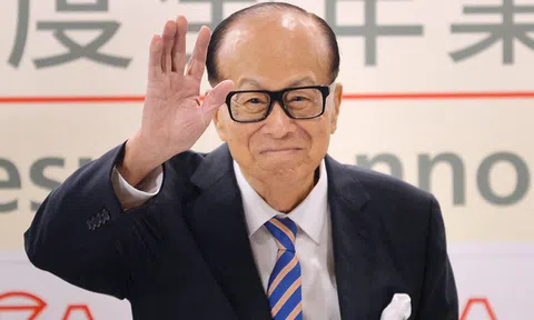 Tỷ phú Lý Gia Thành: Tiền nhiều để làm gì nếu không khiêm tốn hay có trái tim nhân hậu, bạn vẫn chưa phải người thành công thực sự!