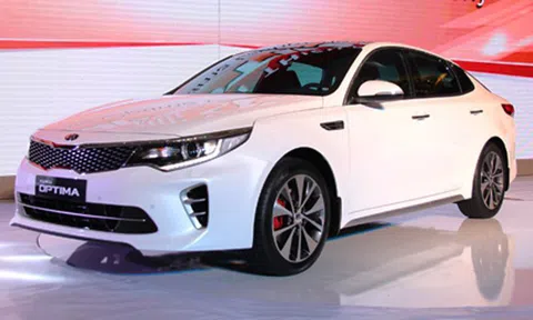 Được lộc 2 tỷ: Mua chung cư cao cấp hay ở nhà nhỏ tậu ô tô