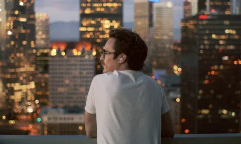 Valentines cô đơn thì đã sao, hết tiền mới là loại cô đơn... đáng bận tâm nhất!