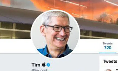 'Mặn' như Tim Cook: Sau khi tổng thống Donald Trump gọi nhầm là Tim Apple liền đổi tên tài khoản Twitter thành Tim và logo quả táo khuyết