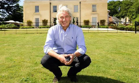 17 tuổi trượt đại học và chỉ thích theo đuổi các cô gái, doanh nhân đã làm gì để trở thành 'ông chủ khách sạn quyền lực nhất nhì nước Anh'