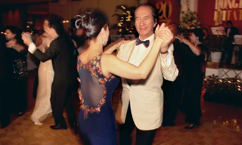 Ông trùm 97 tuổi và số phận đế chế sòng bạc tỷ đô