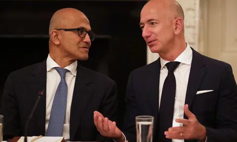 Vì sao Amazon và Microsoft lại đặt cược vào thị trường tiềm năng trị giá 10.000 tỷ USD này?