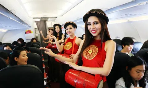Khách bay phàn nàn Vietjet hủy chuyến, khách phải mua vé đắt gấp 3