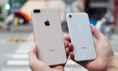 iPhone 8 ế ẩm: Khách chê, siêu thị giảm giá, bỏ bán hàng