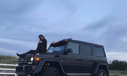 Cuộc sống “sang chảnh” của Kylie Jenner, tỷ phú tự thân trẻ nhất thế giới