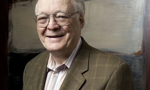 [Quy tắc đầu tư vàng] Chiến thắng thị trường với công thức đơn giản: "mua những công ty tốt, trong những ngành tốt, với P/E thấp"