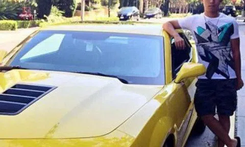 Cuộc sống quá khác biệt của giới con nhà giàu Trung Quốc dù cùng "ngậm thìa vàng": Người một bữa ăn hết 5.000 USD, người không xe phải đi tàu điện ngầm