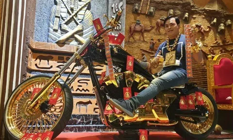 Cảnh sát tạm giữ dàn xe biển số 'khủng' của Phúc XO