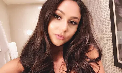 Các ngôi sao phim người lớn được trả bao nhiêu cho mỗi cảnh sex?