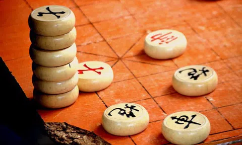 Cuộc đời này chẳng qua là một ván cờ ta không thể không chơi: Đánh sai một nước bạn sẽ mất tất cả!