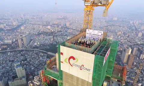 Sau cú sụt mất đau 9.000 tỷ, đại gia số 1 Việt Nam lại nằm sàn