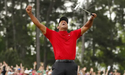 Tổng thống Trump, Obama và hàng loạt ngôi sao hân hoan chúc mừng chiến thắng của huyền thoại golf Tiger Woods trong giải Master 2019