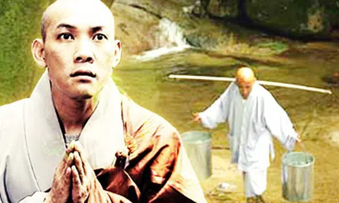 Chuyện 2 hoà thượng đi gánh nước với cái kết bất ngờ khiến người đời suy ngẫm: Sống vượt trội hay mãi làng nhàng hoá ra đều do mình chọn lựa
