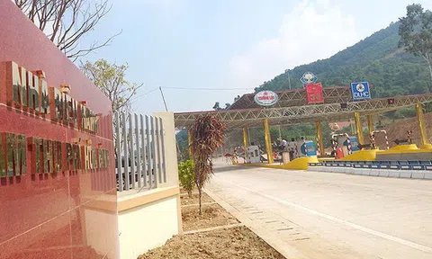 Nhà đầu tư bất ngờ dọa 'đóng cửa' cao tốc Hòa Lạc - Hòa Bình