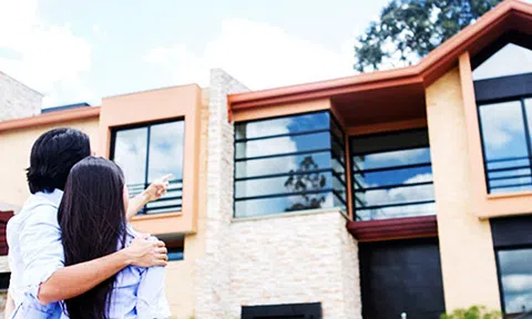 Lương 8 triệu đồng mua nhà nửa tỷ, phải bán cả nhẫn cưới