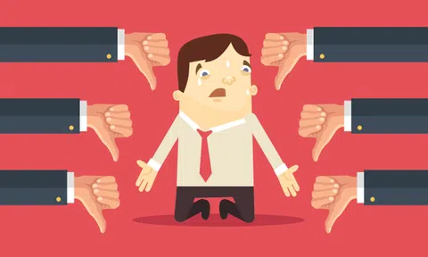 Bị khiển trách trong công việc: Không ít người sẽ nhụt chí và tự ti nhưng cách ứng xử khôn khéo sẽ đưa bạn lên tầm cao mới, “đánh bật” những lời chê bai trước kia