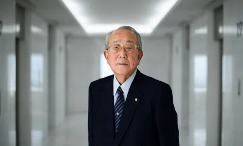 Nhà sư Nhật Bản trở thành CEO hồi sinh Japan Airlines từ vực phá sản