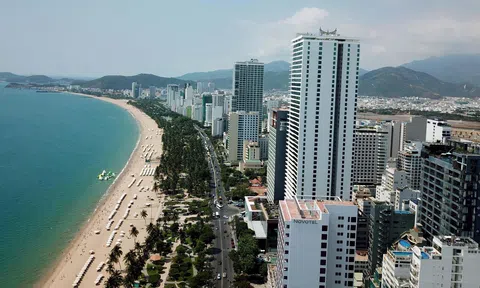 Tuyến đường 'triệu đô' sầm uất nhất phố biển Nha Trang