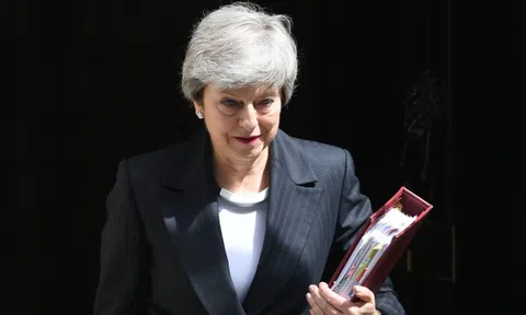 The Guardian: Không có bạn bè cũng chẳng có đồng minh thực sự, sự sụp đổ của Theresa May là không thể tránh