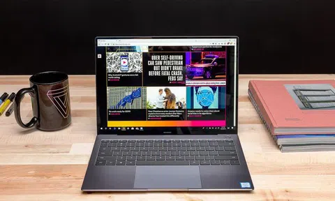 Microsoft ngừng bán laptop Huawei, có thể sắp chặn Windows