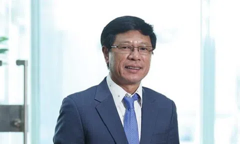 Giá xuống gần 1.500 đồng/cổ phiếu, Chủ tịch Địa ốc Hoàng Quân chi tiền gom cổ phiếu để thành cổ đông lớn