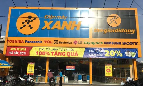 Thị trường điện thoại bão hòa, Thế giới Di động đóng cửa 48 cửa hàng