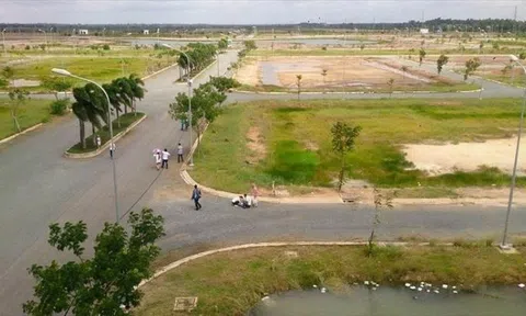 Ai cũng muốn mua đất rồi chờ lên giá, xã hội sẽ ra sao?