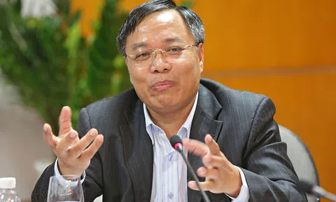 Phó tổng EVN: 'Giá điện sẽ tăng gấp đôi nếu... giải tán EVN'