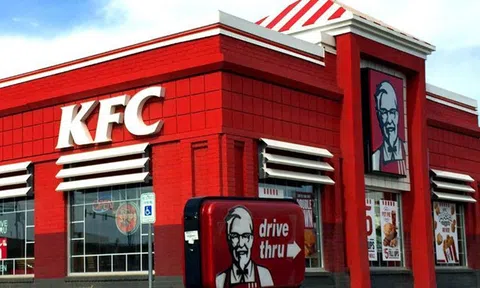 Nam thanh niên ăn KFC 'chùa' suốt một năm