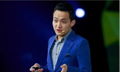 Anh chàng 9X chi trên 100 tỷ để ăn trưa cùng Warren Buffett: Người bình thường xem trọng giá cả, người thông minh xem trọng giá trị