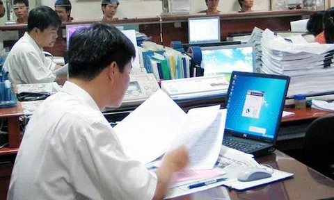 11 triệu người hưởng tiền ngân sách, giảm 40 ngàn vẫn quá cồng kềnh