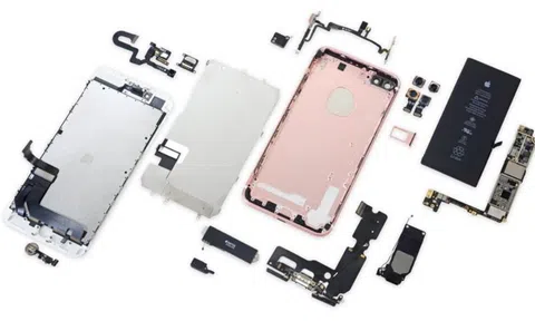 iPhone và phận ‘nuôi con tu hú’ của Trung Quốc