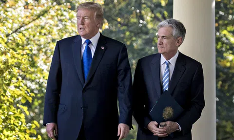 FED đánh tín hiệu giảm lãi suất, ông Trump vẫn tin mình có quyền sa thải Chủ tịch FED Jerome Powell