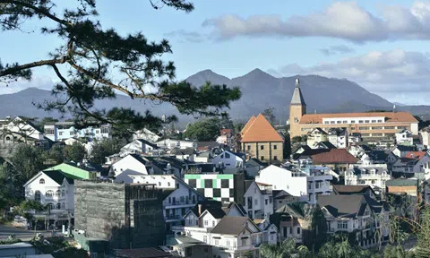 Được rao bán tới 1 tỷ đồng/m2, giá đất Đà Lạt thực tế ra sao?