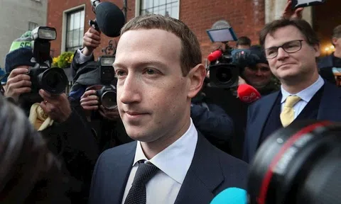 Facebook, Google: 'Chúng tôi phải lớn để đánh bại Trung Quốc'